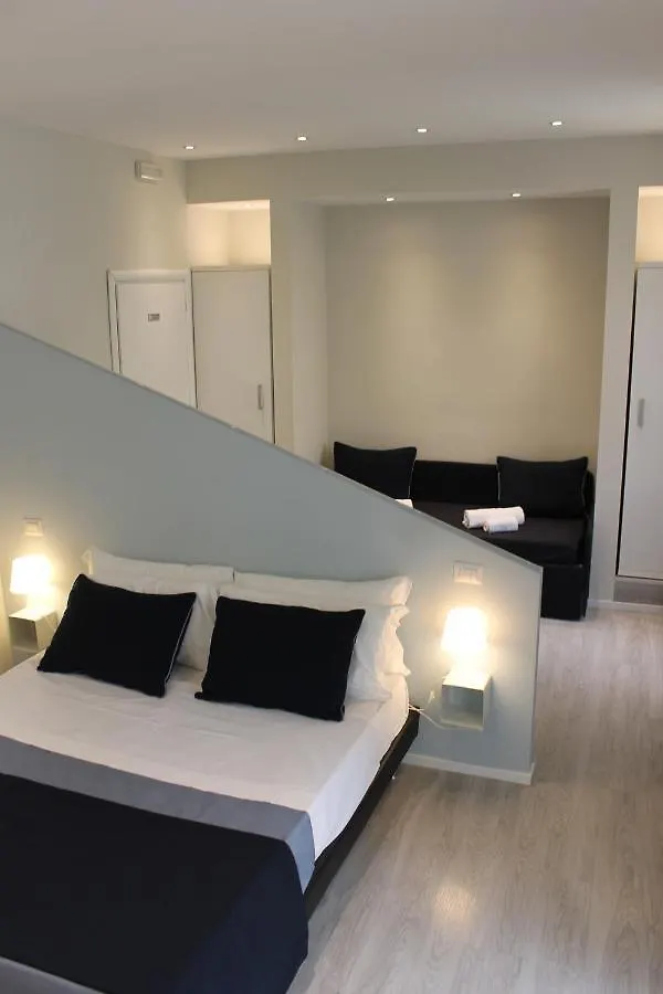 Little Rose Lodge Roma